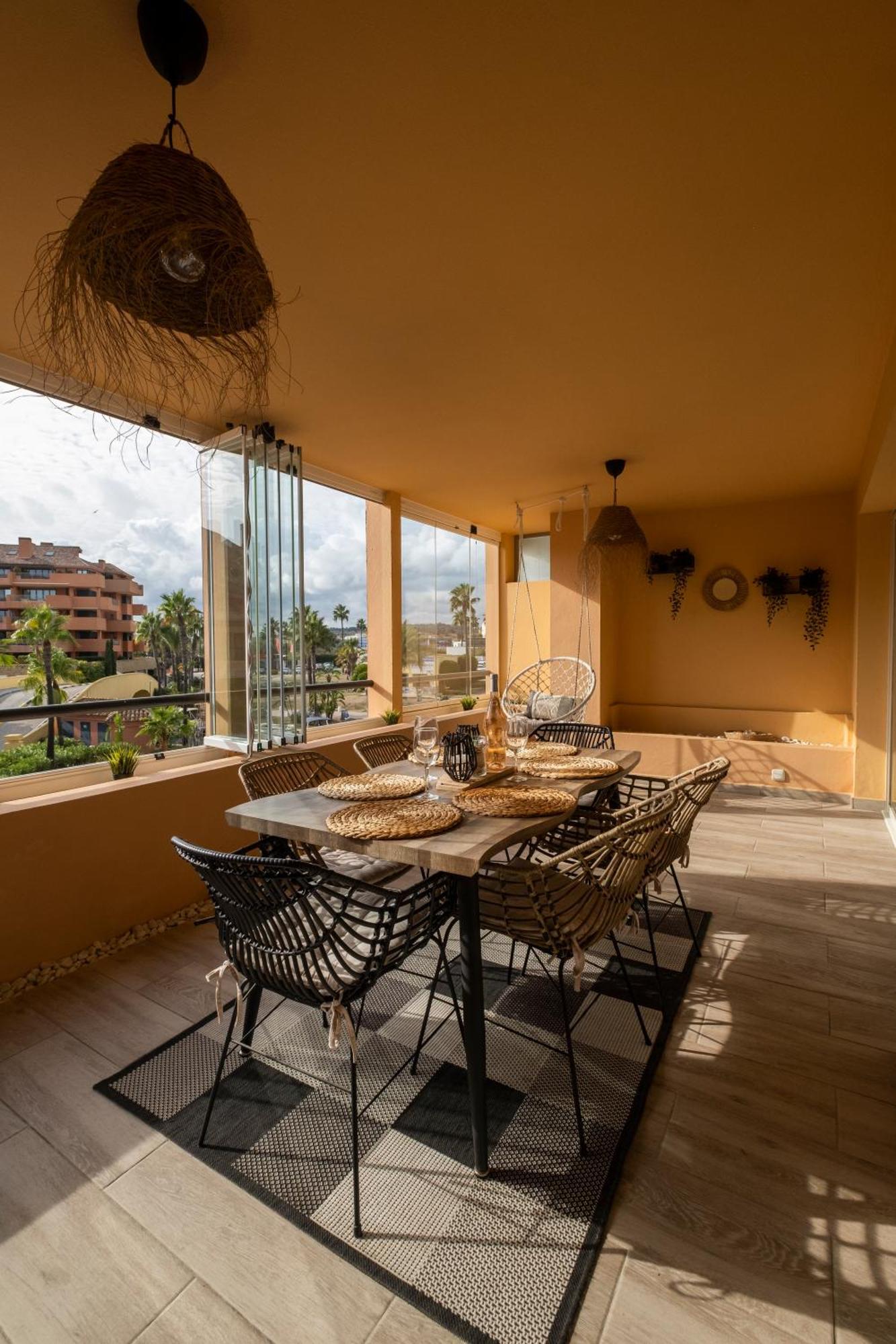 Aquamarine Apartment In Marina โซโตกรันเด ภายนอก รูปภาพ