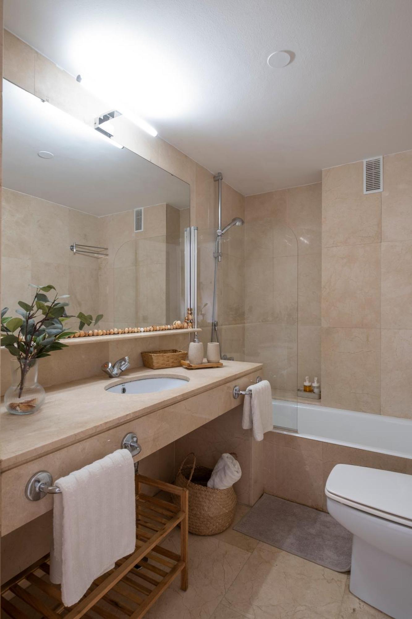 Aquamarine Apartment In Marina โซโตกรันเด ภายนอก รูปภาพ
