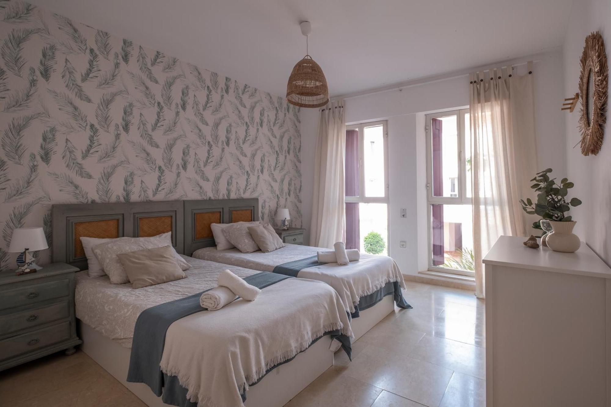 Aquamarine Apartment In Marina โซโตกรันเด ภายนอก รูปภาพ