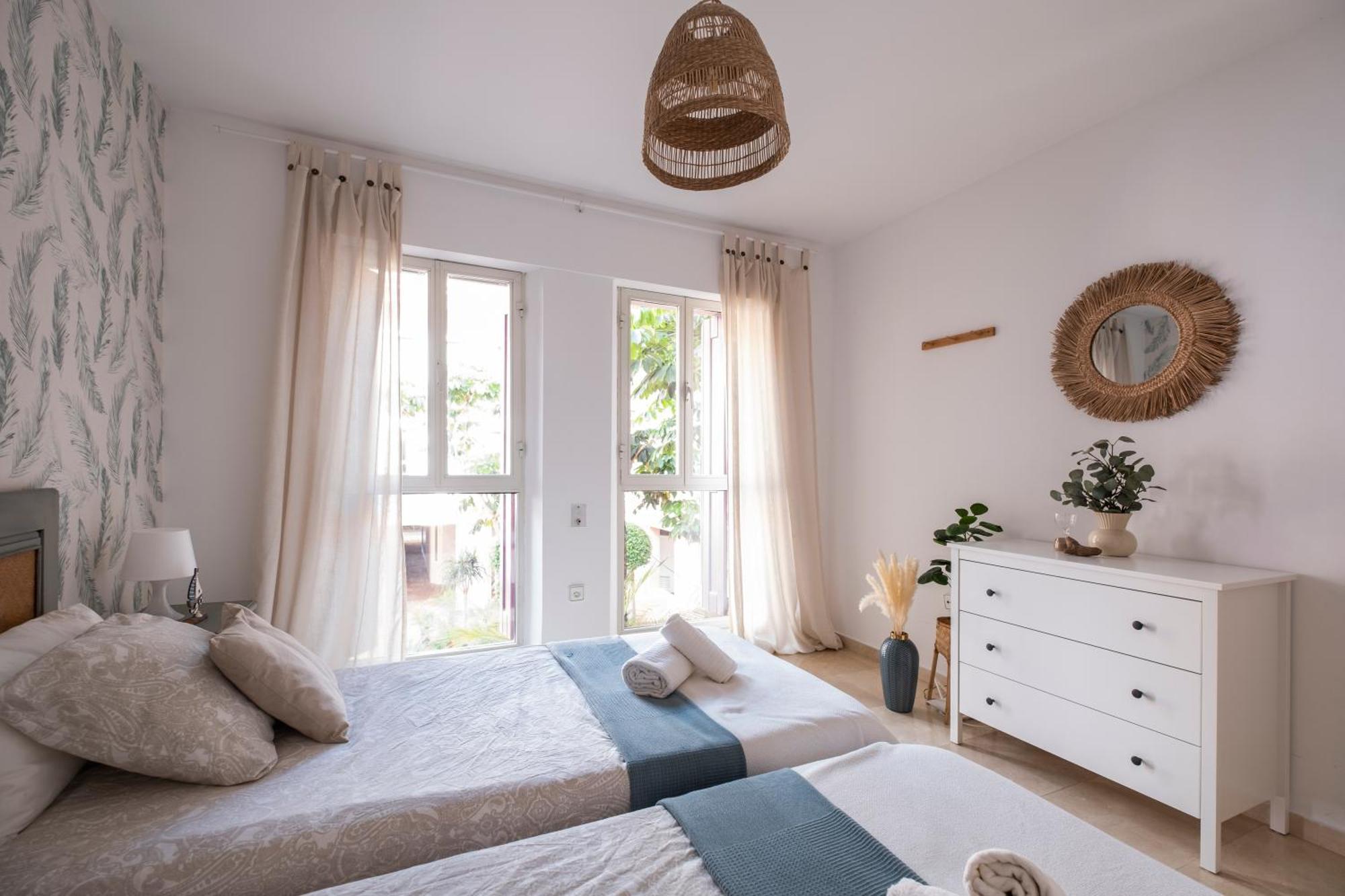 Aquamarine Apartment In Marina โซโตกรันเด ภายนอก รูปภาพ