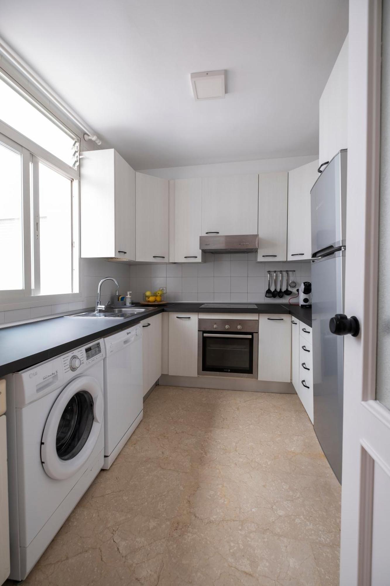 Aquamarine Apartment In Marina โซโตกรันเด ภายนอก รูปภาพ