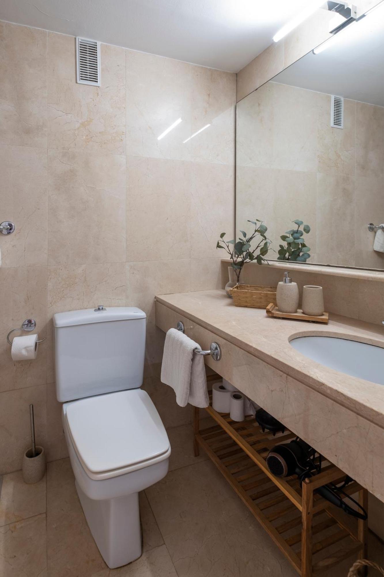 Aquamarine Apartment In Marina โซโตกรันเด ภายนอก รูปภาพ